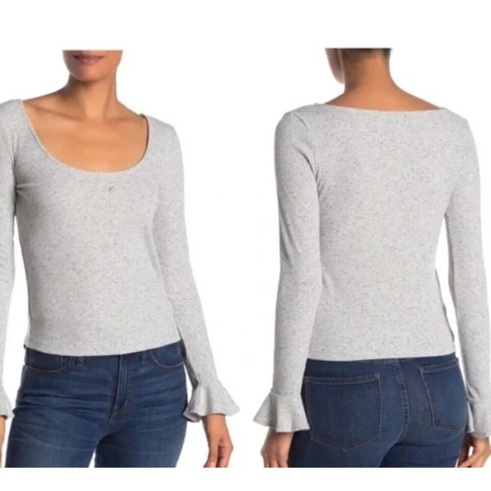 Cupcakes and Cashmere Rosemary Ruffle Cuff Top XS